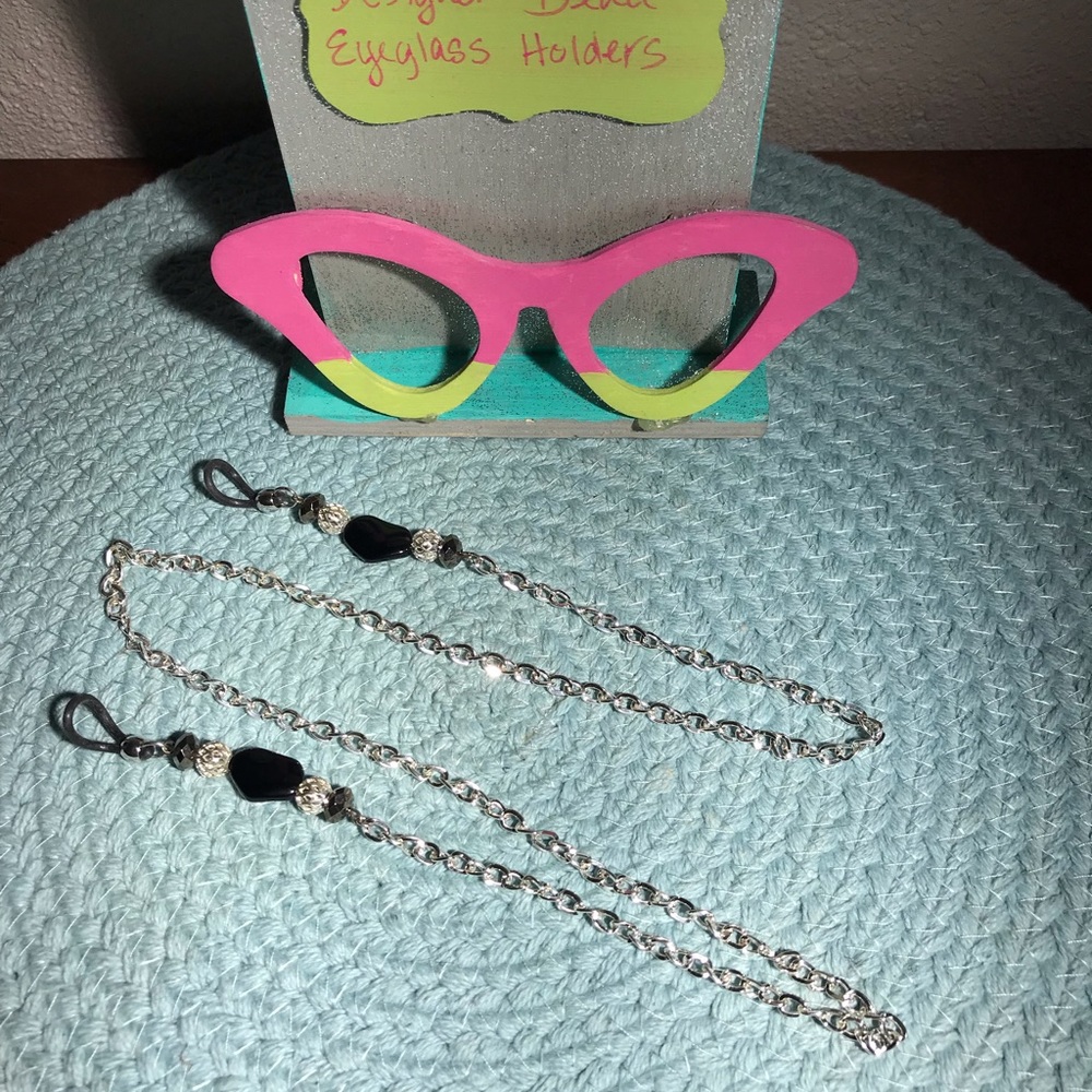 Handmade eyeglass accessory